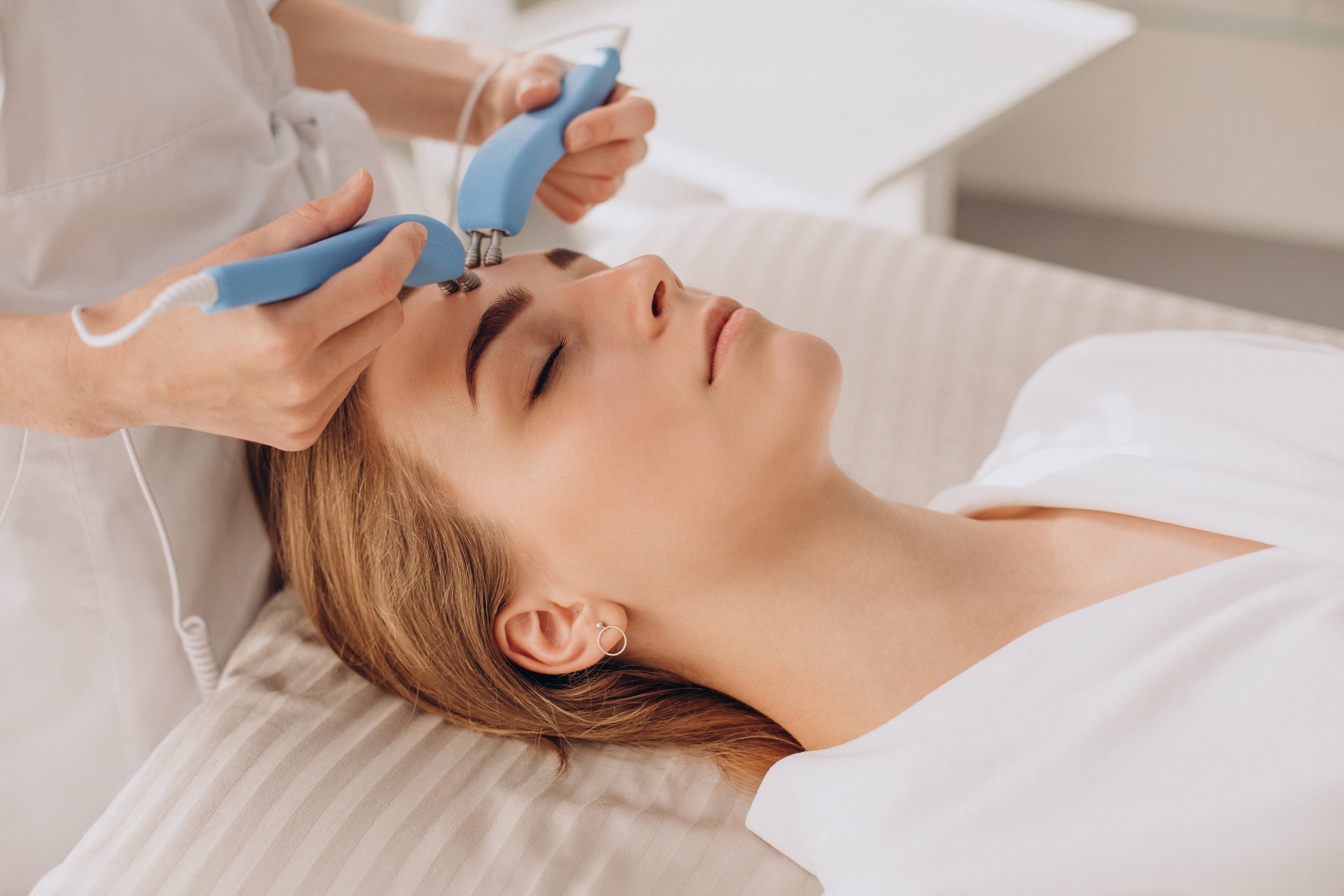 Dermaplaning